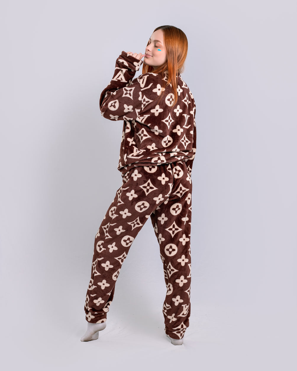 Pijama temática de dos piezas LV